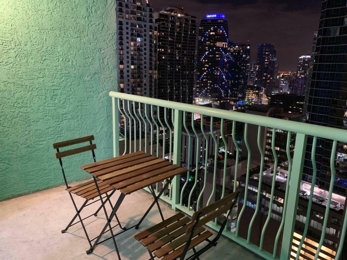 Apartment Centric Modern, Stylish Brickell / + Free Parking *