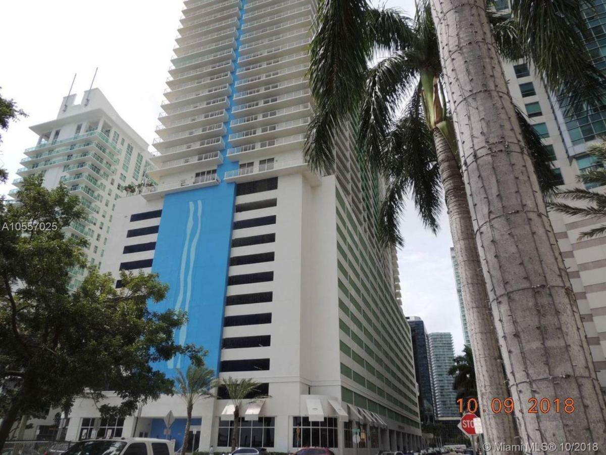 Apartment Centric Modern, Stylish Brickell / + Free Parking