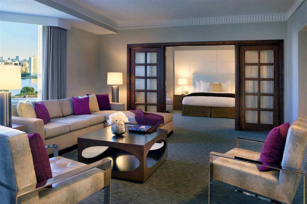 Pullman Miami Airport Hotel 4*